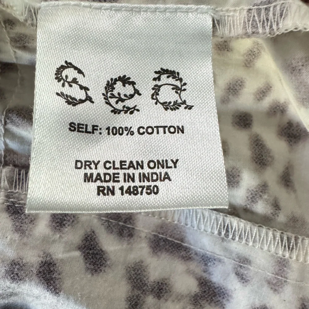 Sea Calla Women's Cheetah Print Smocked‎ Waist Jumpsuit Size 6 Animal Print